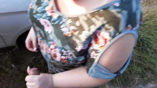 Cyhoeddus fuck o rwsia BBW mae hi&#039;n sucks ceiliog a chael fucked yn yr awyr agored