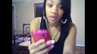 Sexy Ebony teen le asal deas twerk