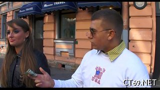 جنگلی گھر کے اندر جنسی ایکٹ