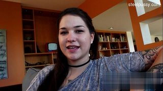 ���്യൂട്ട് കാമുകി ആദ്യ ഡീപ്പ് ത്രോട്ട്