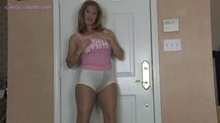 Täiuslik küps masturbates