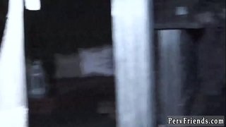 Teen sjokkert av læreren Aspen Romanoff og Monica Asis og Marilyn Mansion handjob hjelp