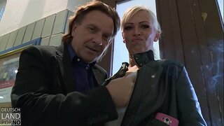 Вивиан Шмиттлэн, курбон луэ татын папарацци .....