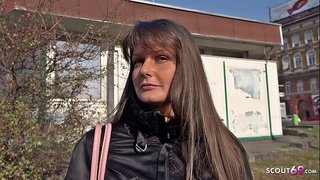 ���ਰਮਨ SCOUT - ਡੂੰਘੇ ASSFUCK ਲਈ ਵਿਕਟੋਰੀਆ ਮਖਮਲ ਦੇ ਬਾਅਦ ਇੱਕ ਫੋਟੋ ਸ਼ੂਟ ਵਿਚ ਪਹਿਲੀ ਪੋਰਨ ਸ਼ੂਟ